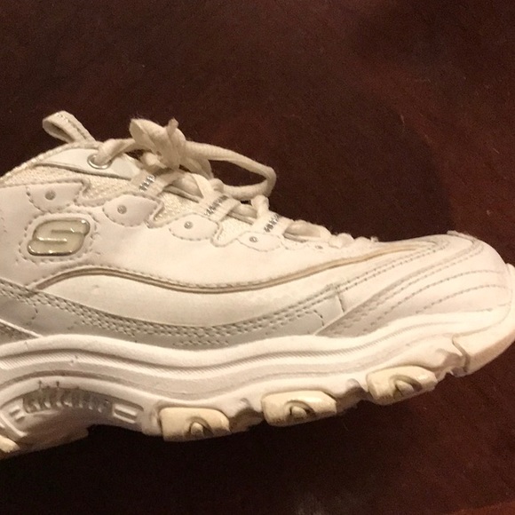 Skechers White D’Lites size 7 - Picture 16 of 16